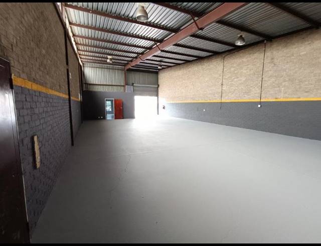 INDUSTRIAL PROPERTY TO RENT IN HALFWAY HOUSE